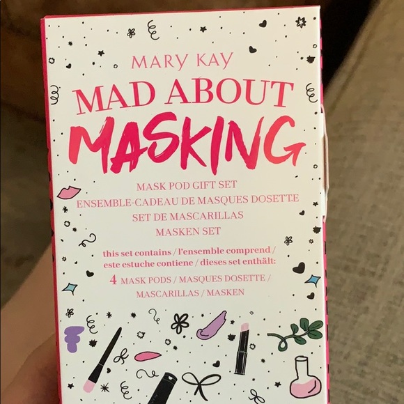 Mary Kay Mad about Masking pod gift set - Picture 2 of 3